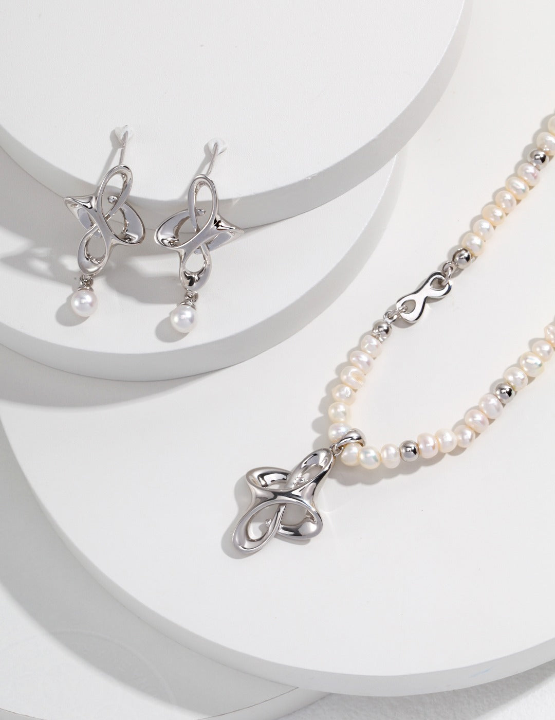 A_LUNAROSE Celestial Driftstone Necklace Pearl necklace