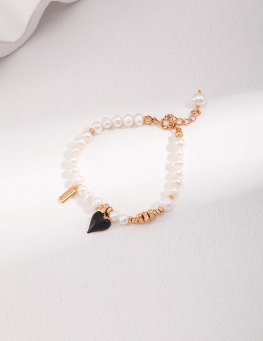 A_LUNAROSE Heart & Pearl Charm Bracelet Gold Bracelet