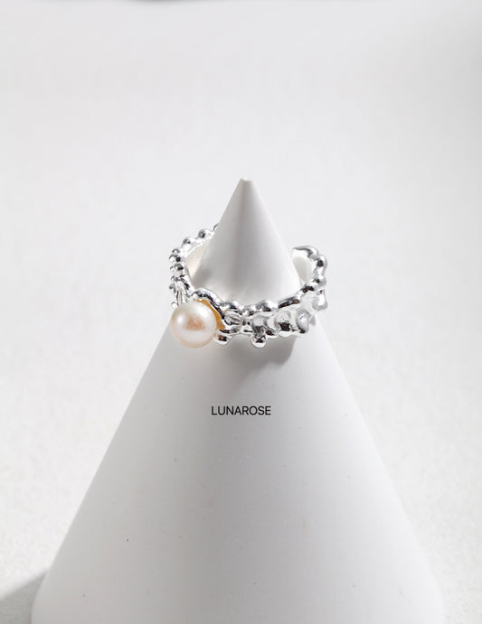 My Store Wave Reflects Moonlight Pearl Split Ring Silver Ring