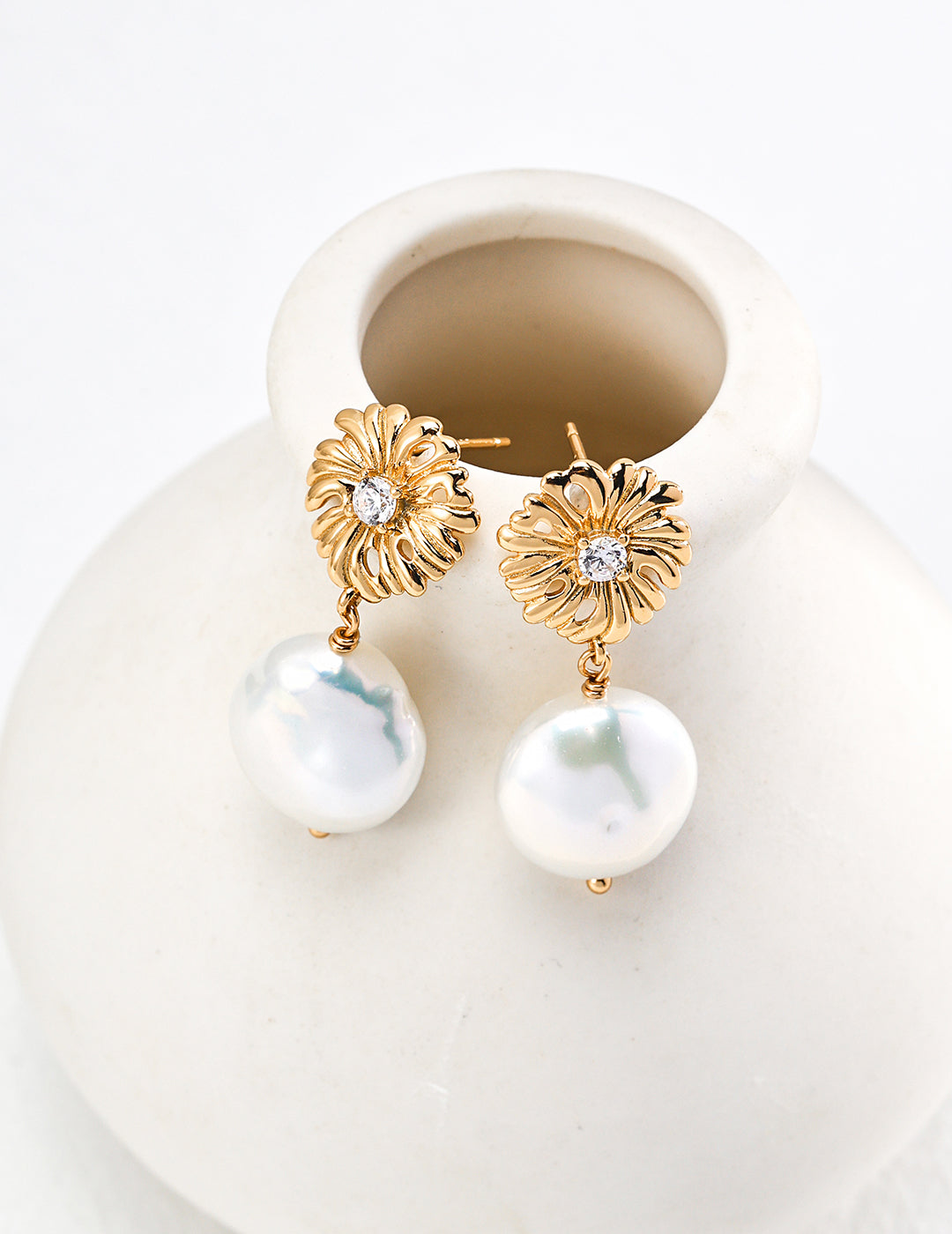 My Store Flora Pearl Earrings Earrings