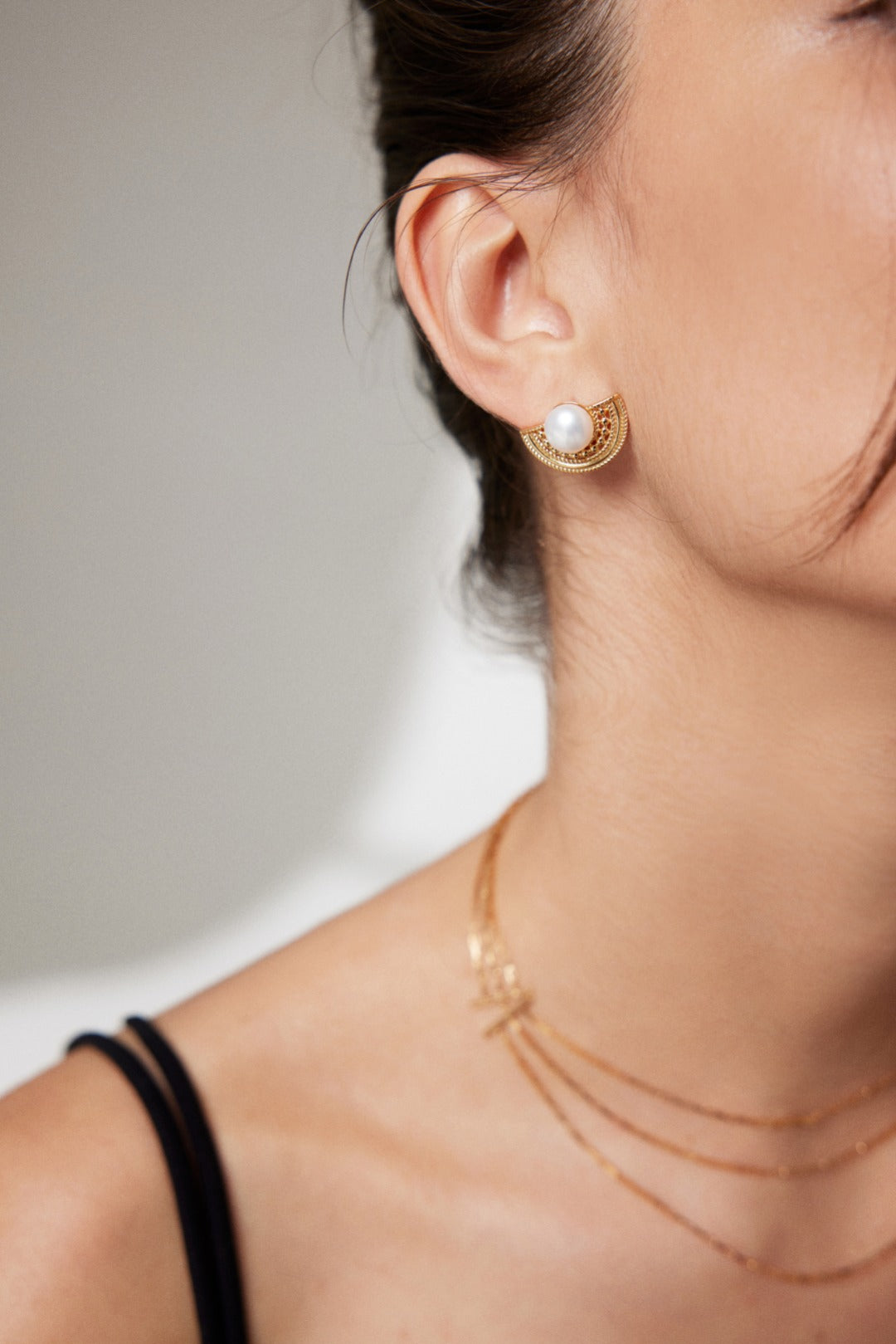My Store “Aurelia Halo” Vintage Pearl Stud Earrings Earrings