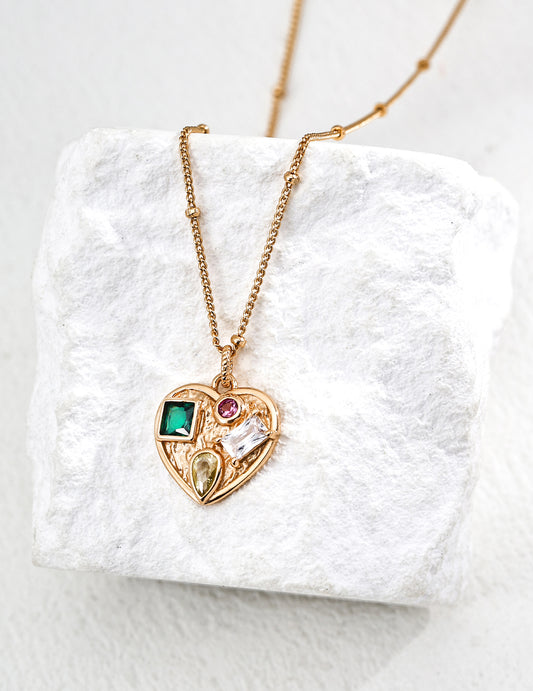 A_LUNAROSE Vintage Heart Charm Necklace Pearl necklace