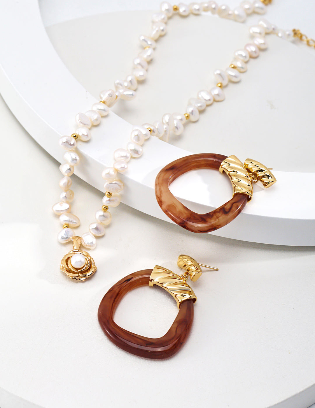 A_LUNAROSE Camellia Pearl Necklace Pearl necklace