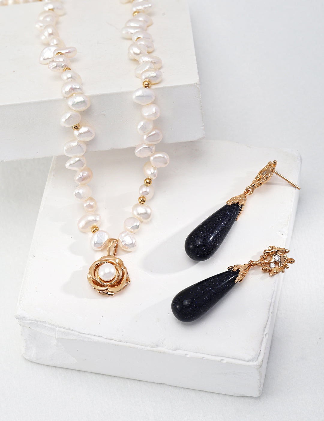 A_LUNAROSE Camellia Pearl Necklace Pearl necklace