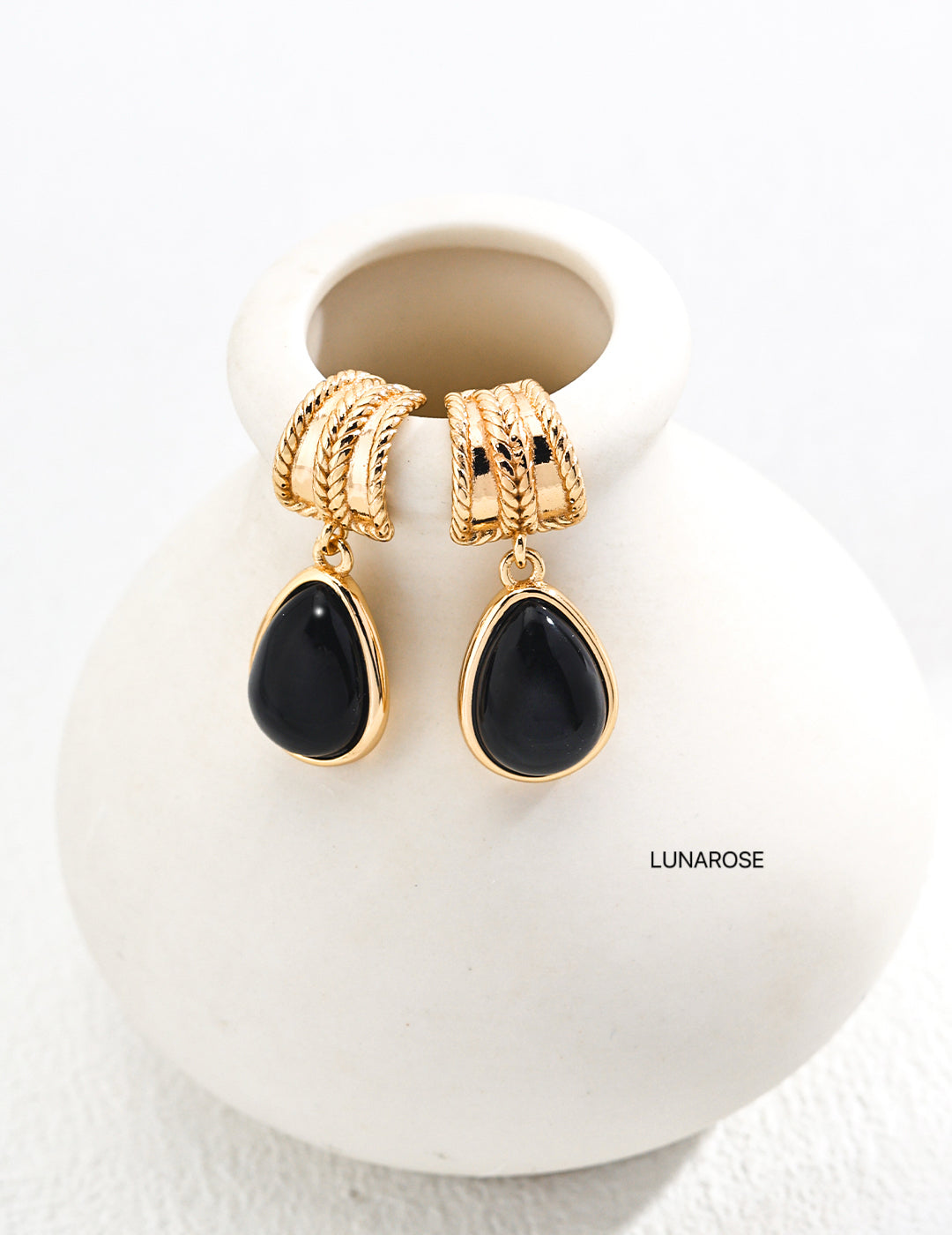 My Store Noir Élégance Earrings