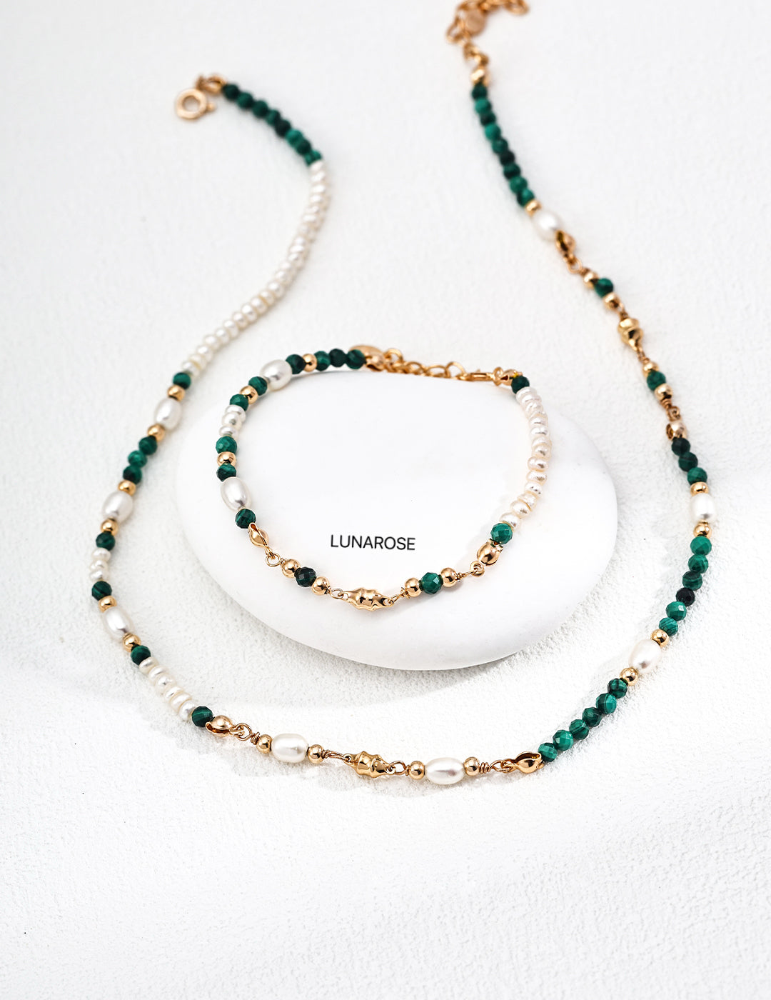 My Store Emerald Lune Pearl necklace