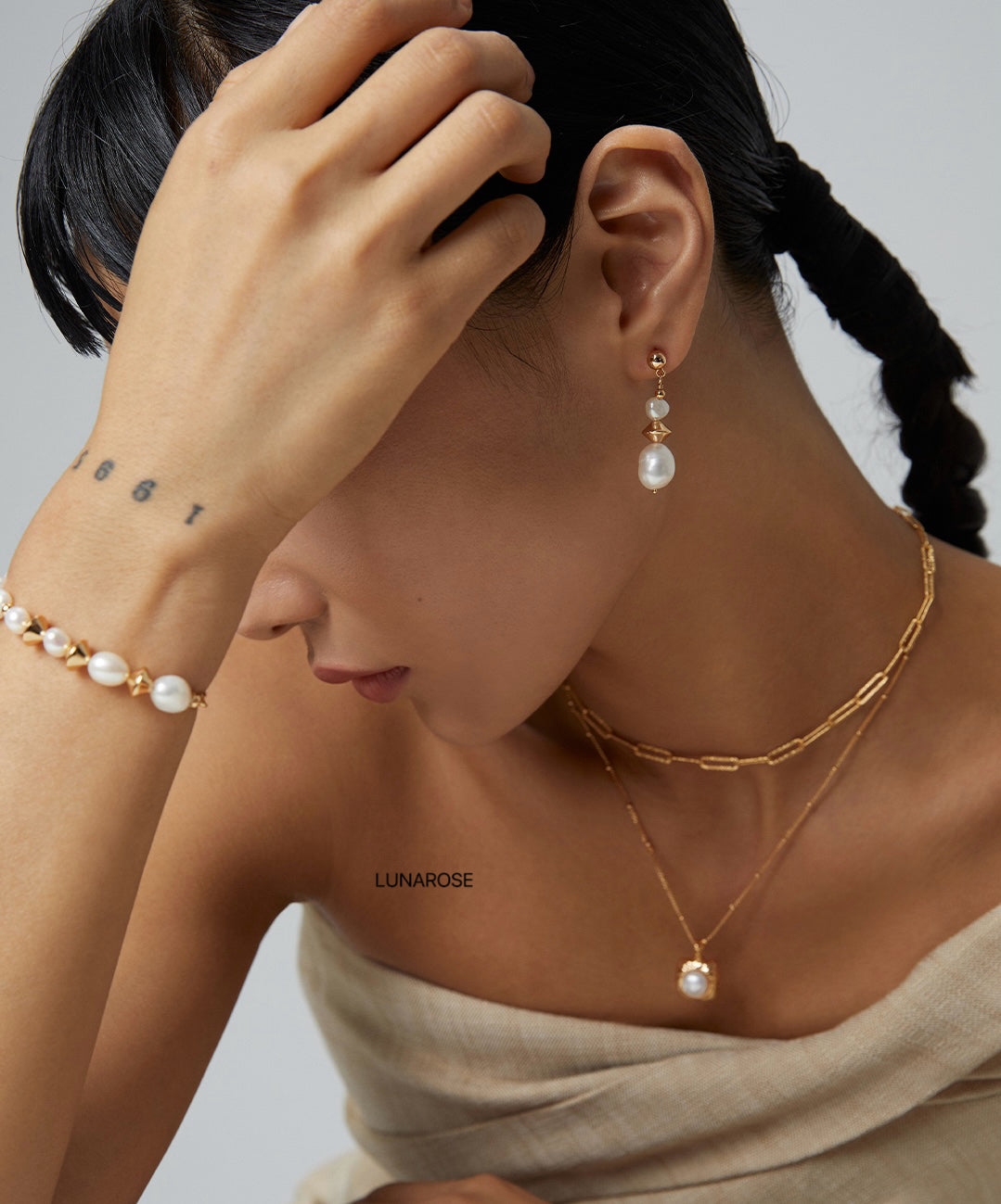 My Store Soleil Frame Necklace Pearl necklace